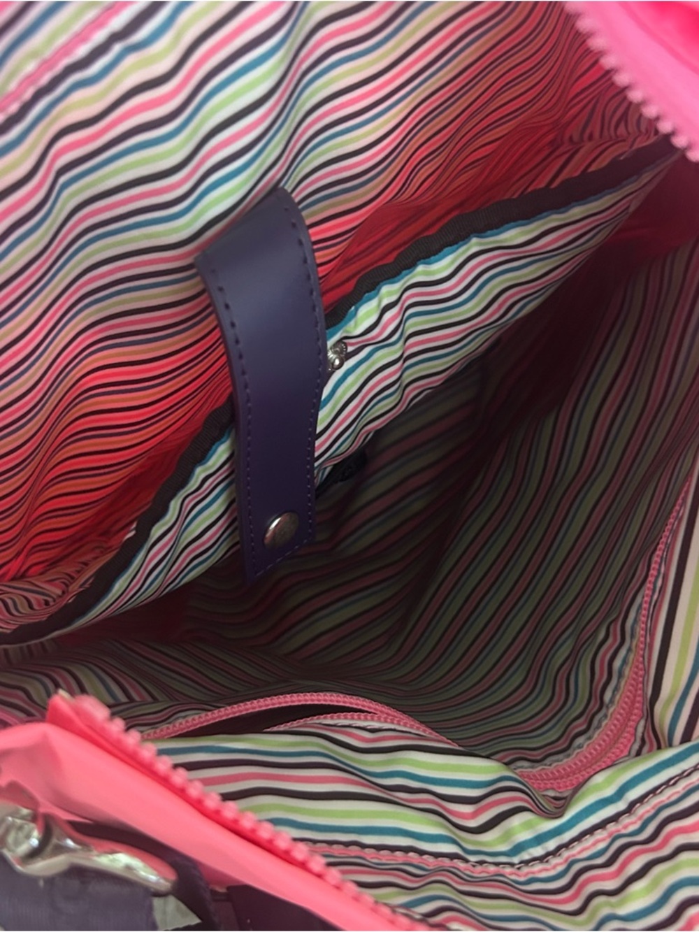 Ivivva bag
Pink - Picture 6 of 10